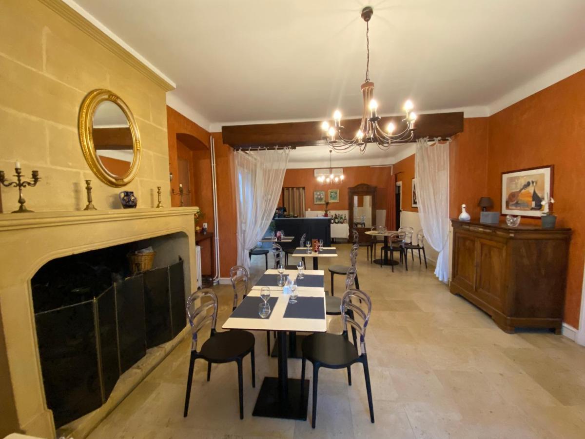 Logis Hotel Le Cygne Le Bugue Buitenkant foto
