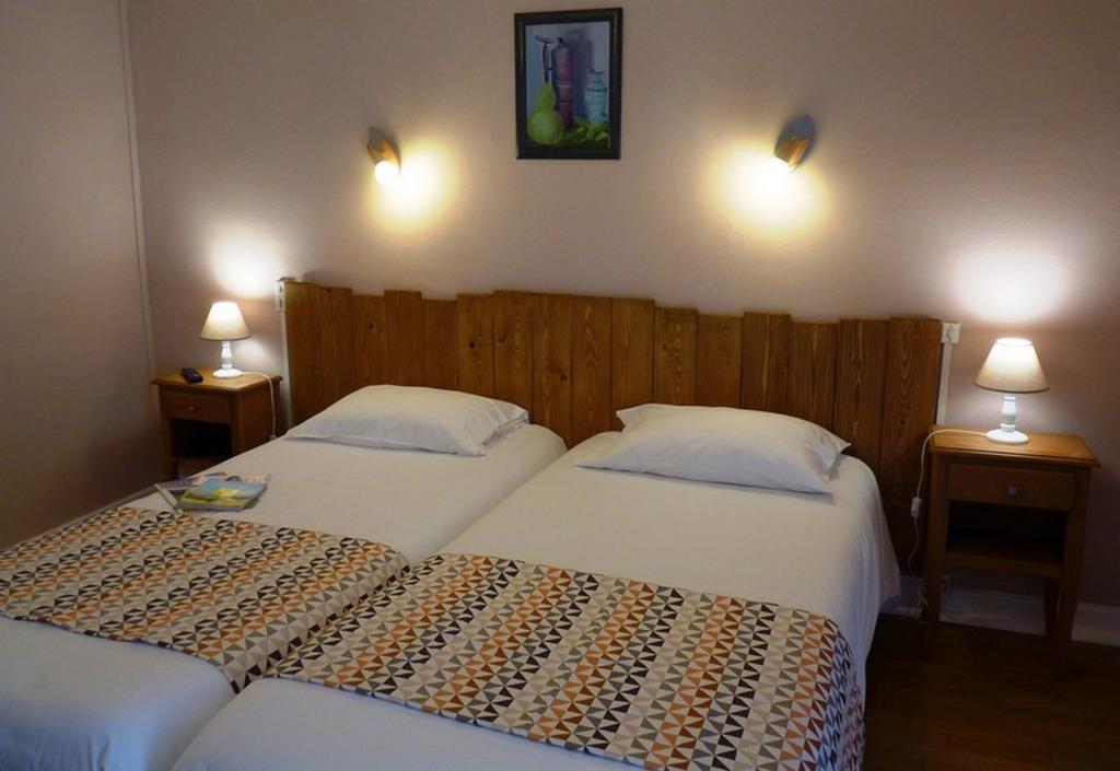 Logis Hotel Le Cygne Le Bugue Buitenkant foto