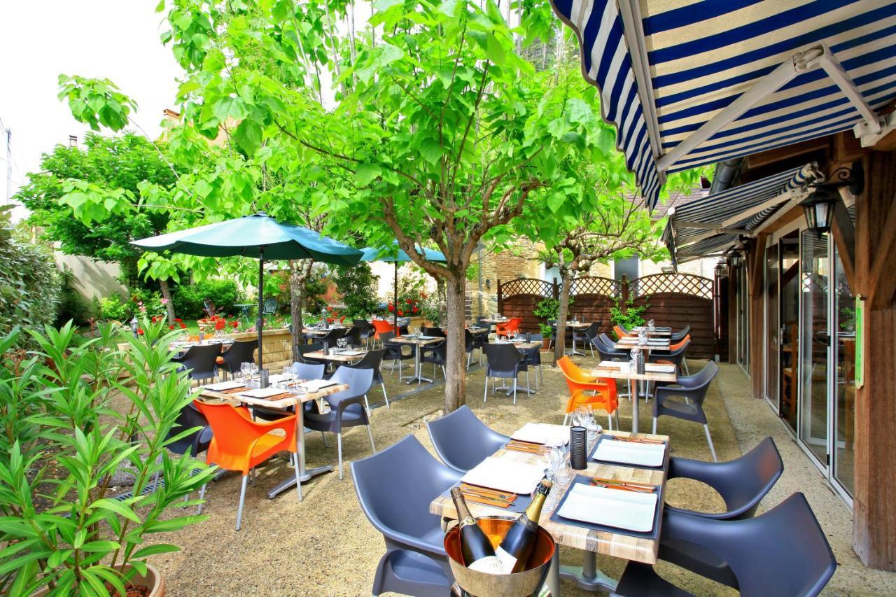 Logis Hotel Le Cygne Le Bugue Buitenkant foto